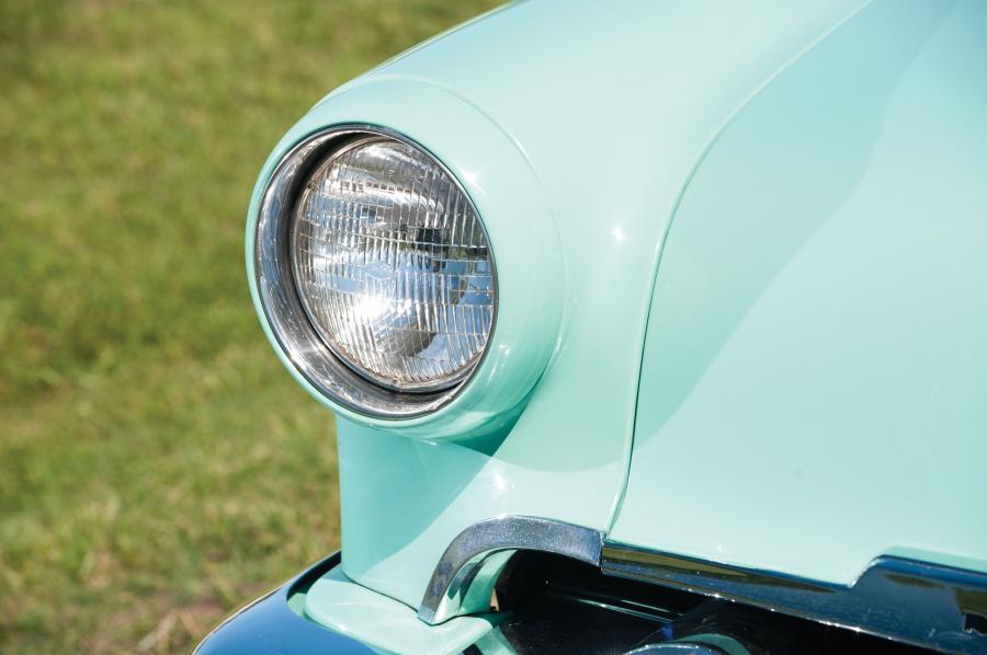  Mercury Monterey Sun Valley 2-Door Hardtop 1954 года  (фото 16 из 22)
